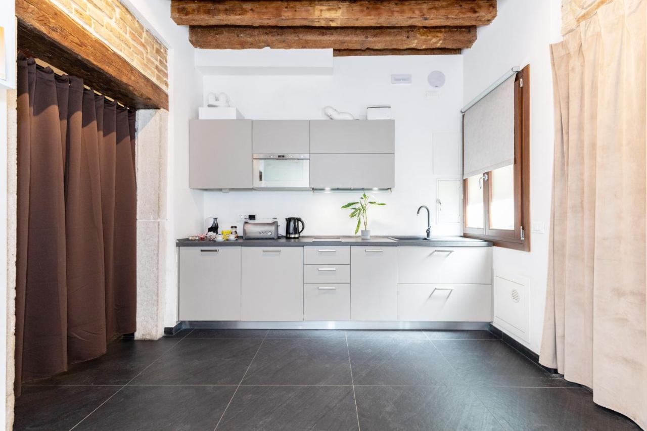 Giorgiapartaments Black Exclusive Apartamento *